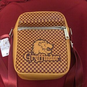 Gryffindor Checkered Men's Bag - Brown and Yellow